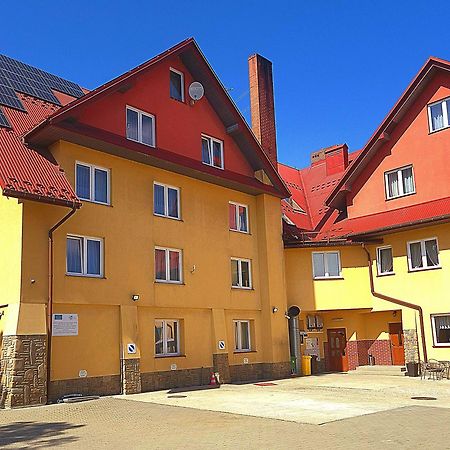 Osrodek Wczasowy Gron Placowka Exterior photo