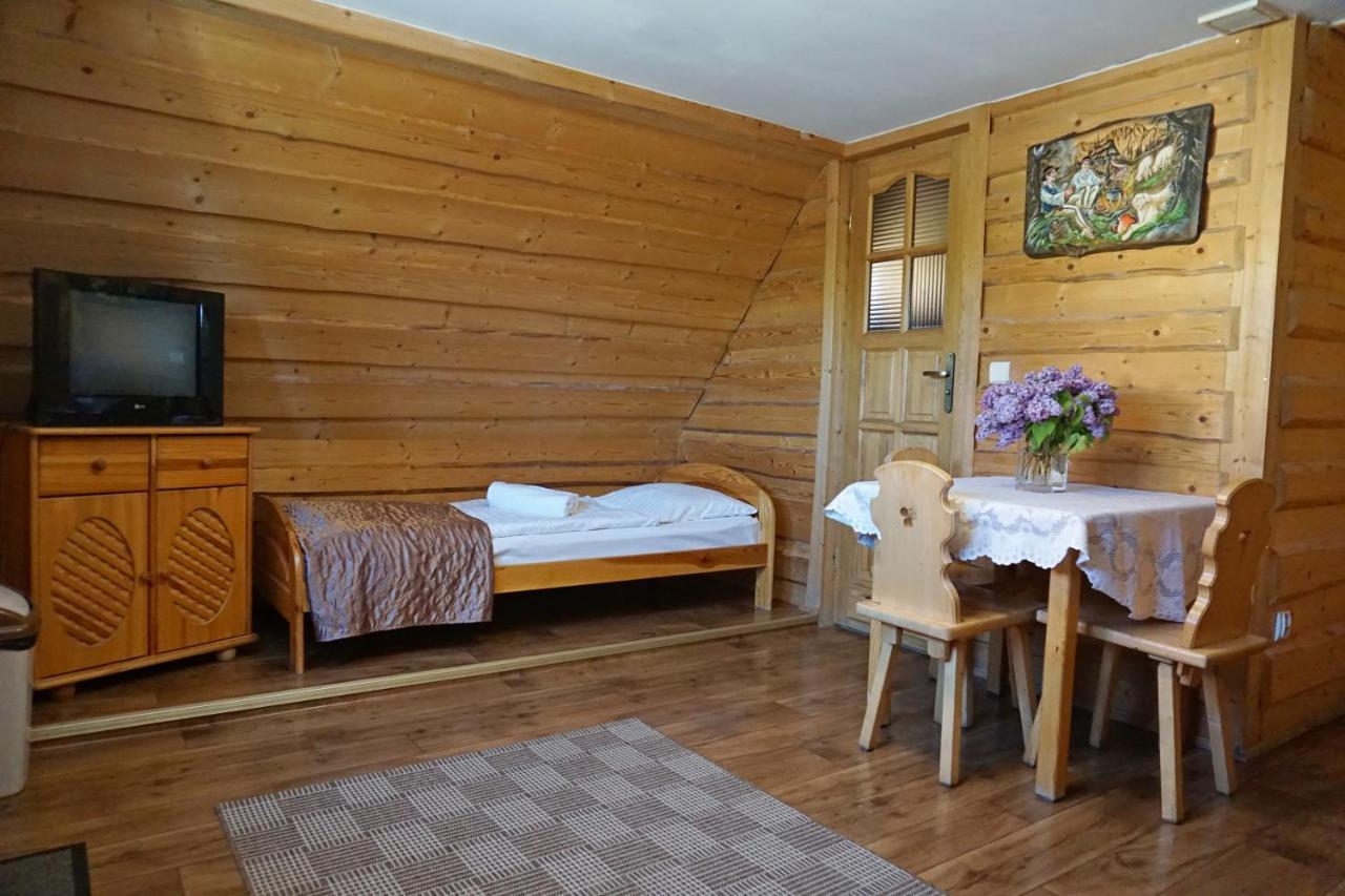 Osrodek Wczasowy Gron Placowka Exterior photo